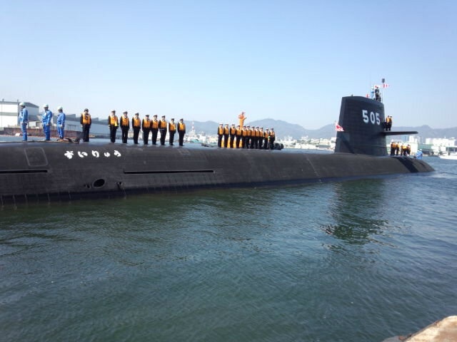 人気No.1 潜水艦の就役と除籍: TOPICS HOT 日米国防組織情報 DSI その他